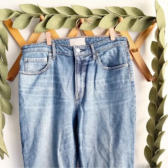 Everlane High Rise Straight Leg Jeans - Picture 5 of 7